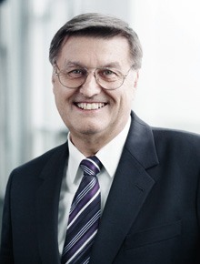 Dipl.-Ing. Josef Mülner, Member of the Management Board (photo)