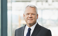 Dipl.-Ing. Dr. Franz Kainersdorfer, Member of the Management Board (photo)